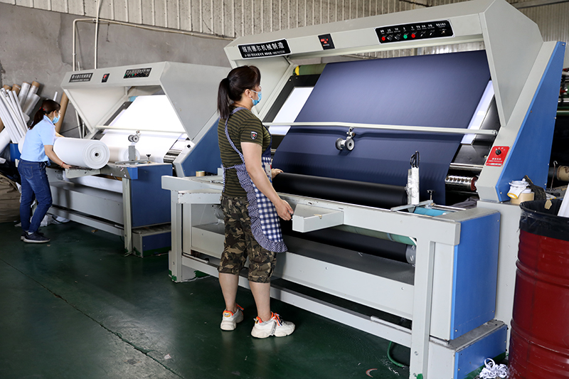 Cloth Rolling Machine